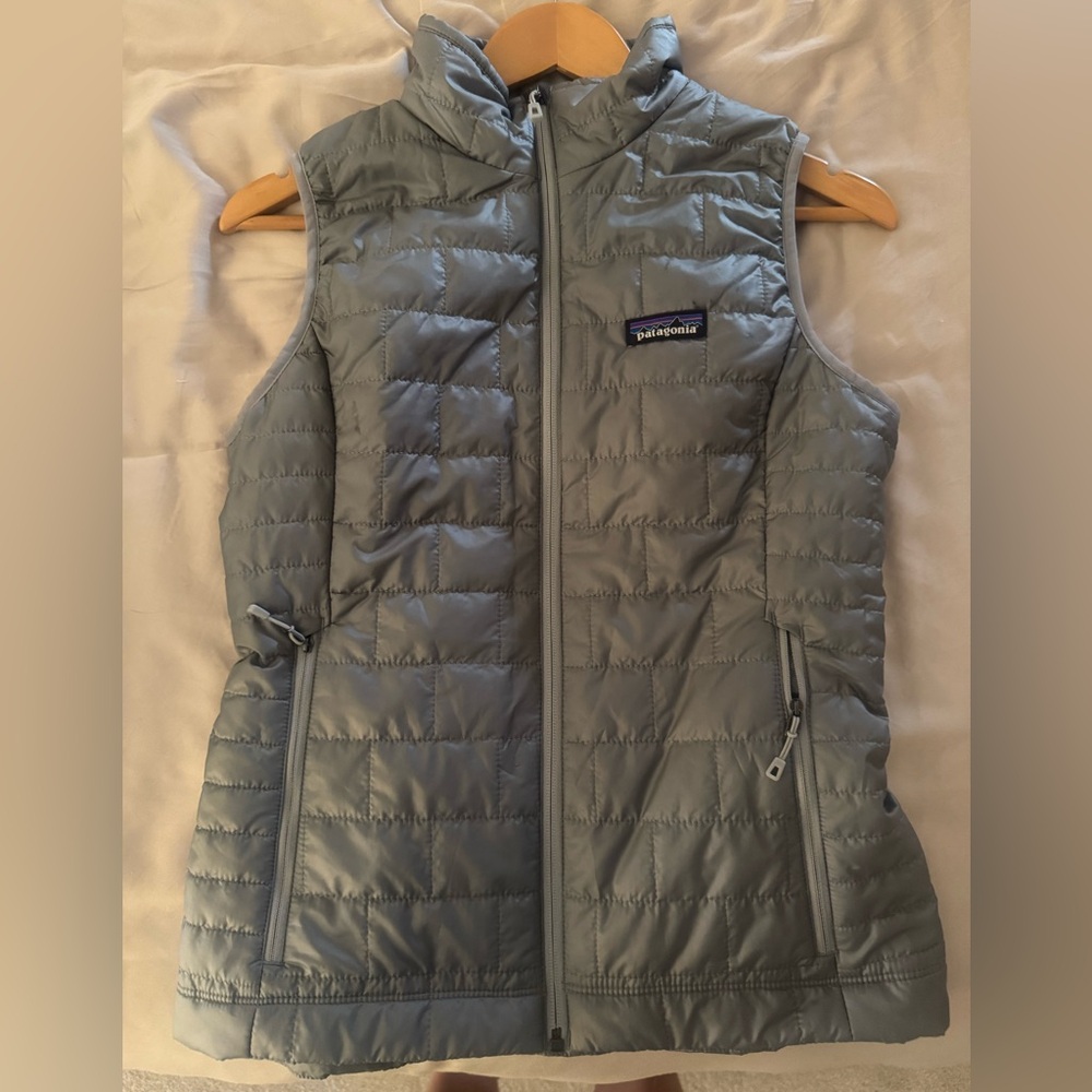 Patagonia Quilted Vest in Gray